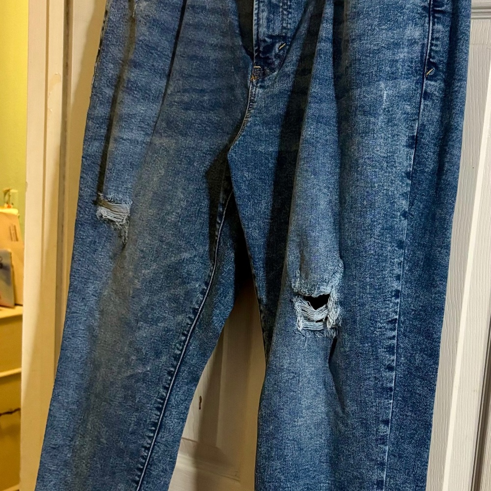 a.n.a. PLUS jeans